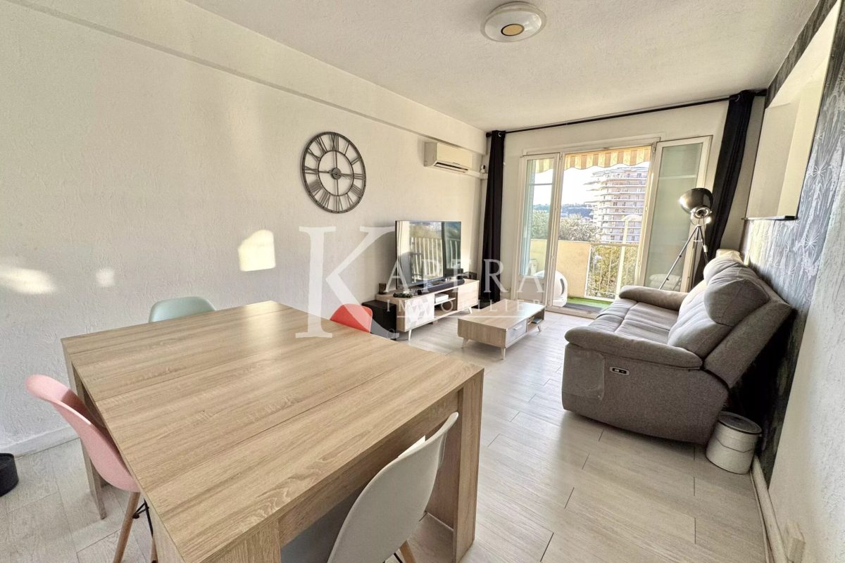 VENTE 58M2 NICE ST MARGUERITE - BALCONS - GARAGE - CAVE