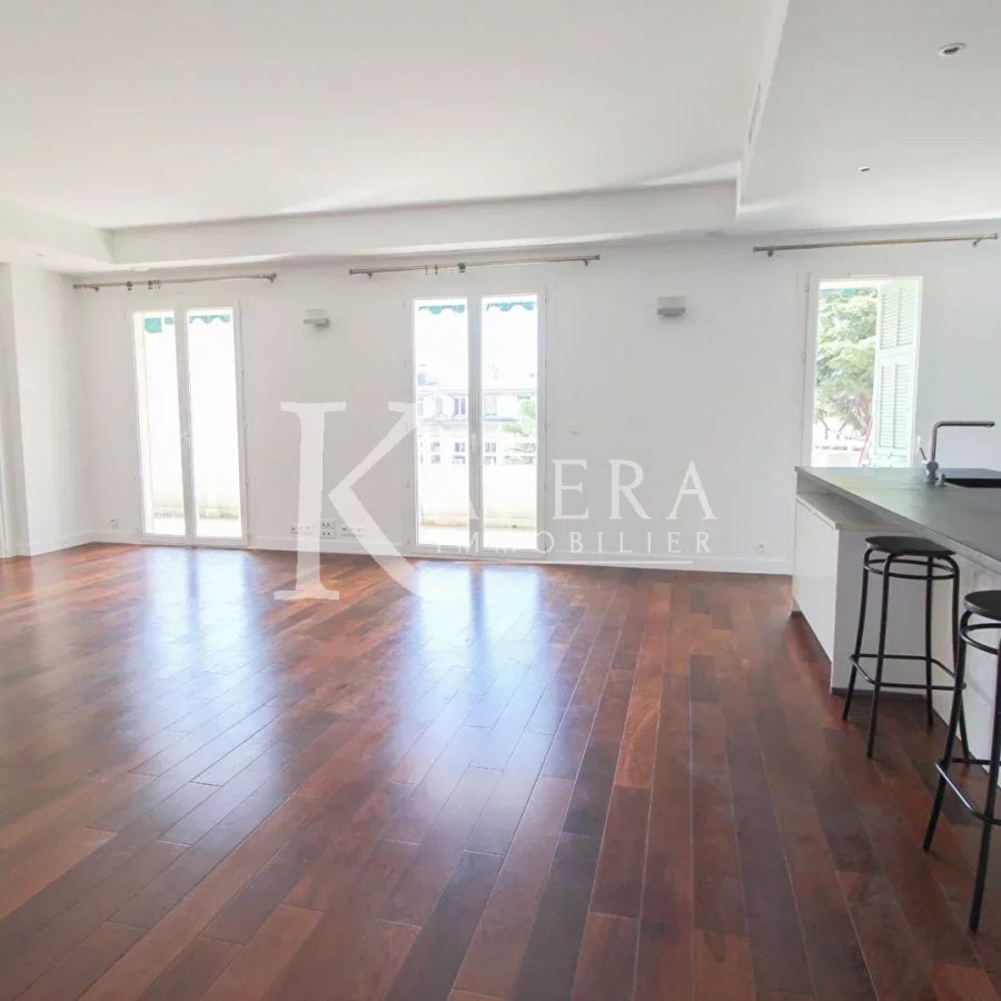VENTE 4P 140m² - NICE CENTRE VILLE - TERRASSE - PARKING