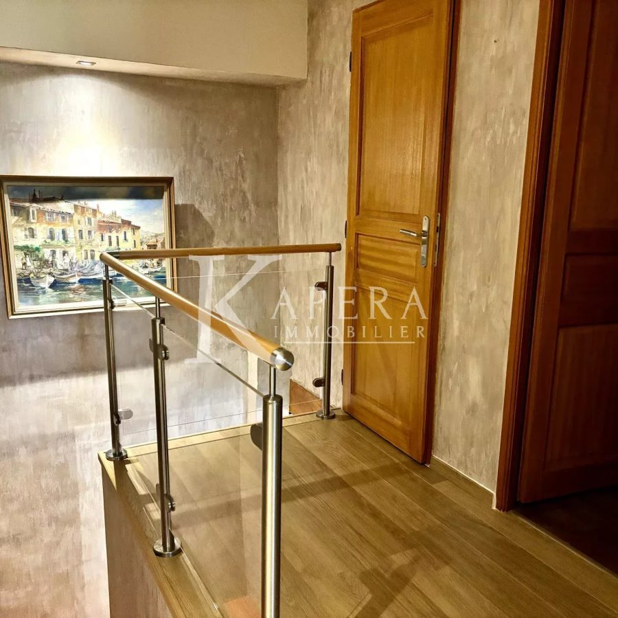 VENTE MURS PROFESSIONNELS - APPARTEMENT - LE CANNET