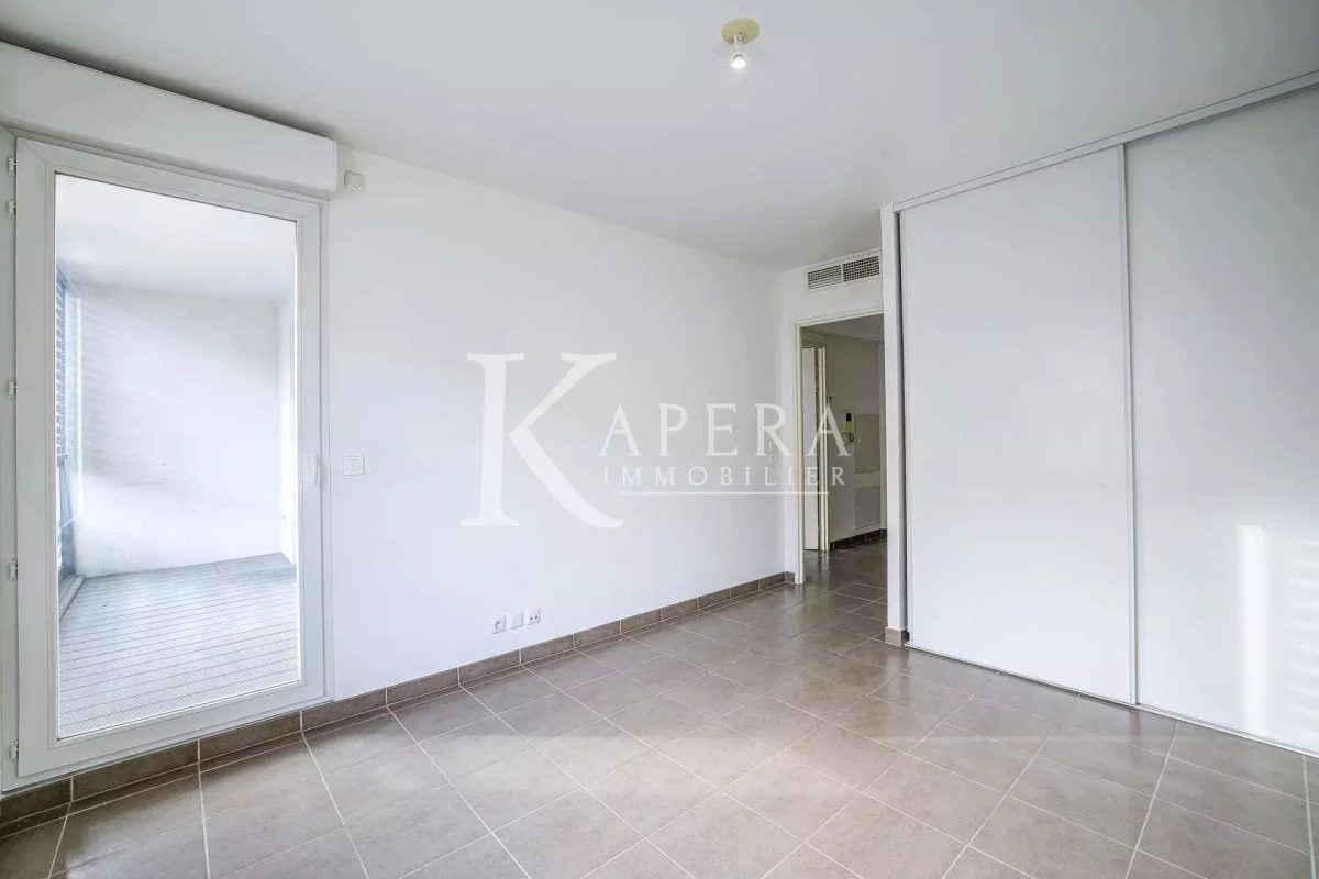 VENTE 2P 37,27M2 - CROS DE CAGNES - PARKING - TERRASSE