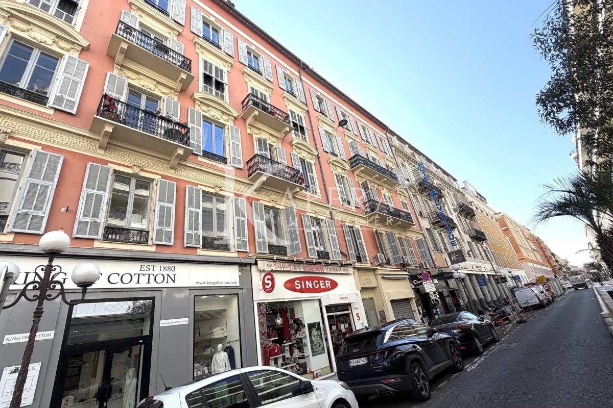 VENTE 2/3P 63M2 - NICE HOTEL DES POSTES - BALCON