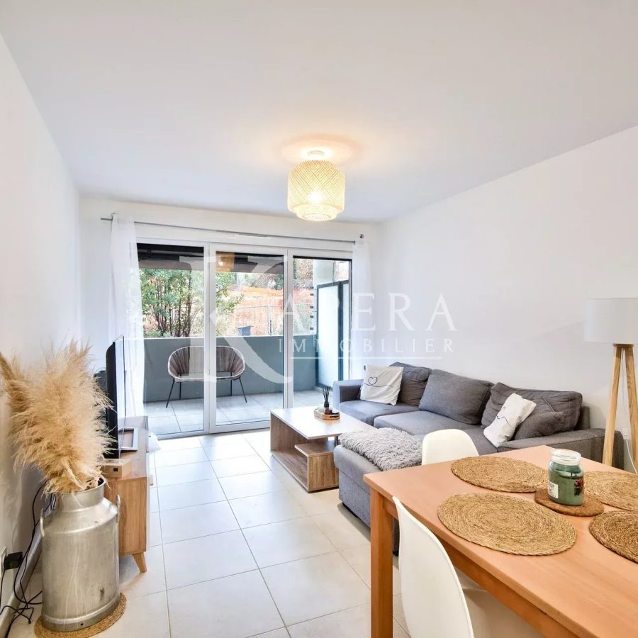 VENTE 2P 41M² - SAINT LAURENT DU VAR/LES PUGETS - TERRASSE - PARKING