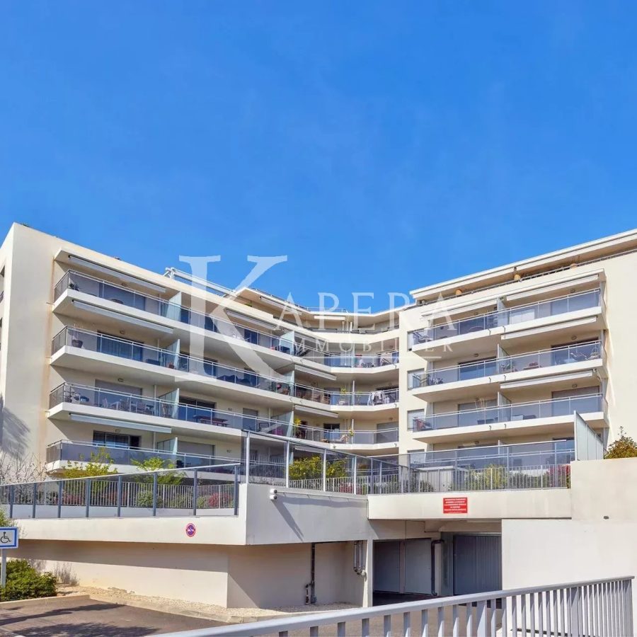 LOCATION MEUBLÉE 6 MOIS - NICE OUEST - 3P 58M² AVEC TERRASSES ET GARAGE