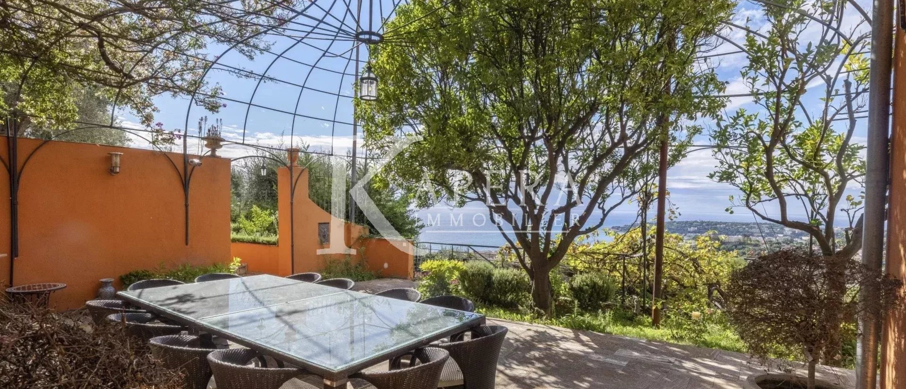 VENTE VILLA 7P 335M² - MENTON - VUE PANORAMIQUE MER ET MONTAGNES