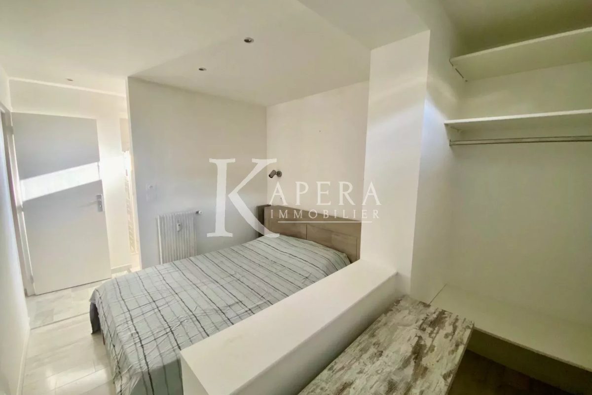 VENTE 2P 31M2 - VILLENEUVE-LOUBET/FERRAYONNES - REZ DE JARDIN - PARKING