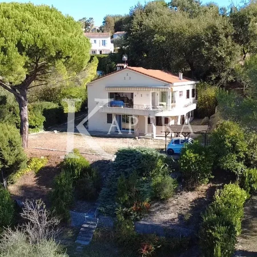 VENTE MAISON 215M2 + dépendance - PISCINABLE + COS Dispo - CALME ABSOLU - CAMPONS