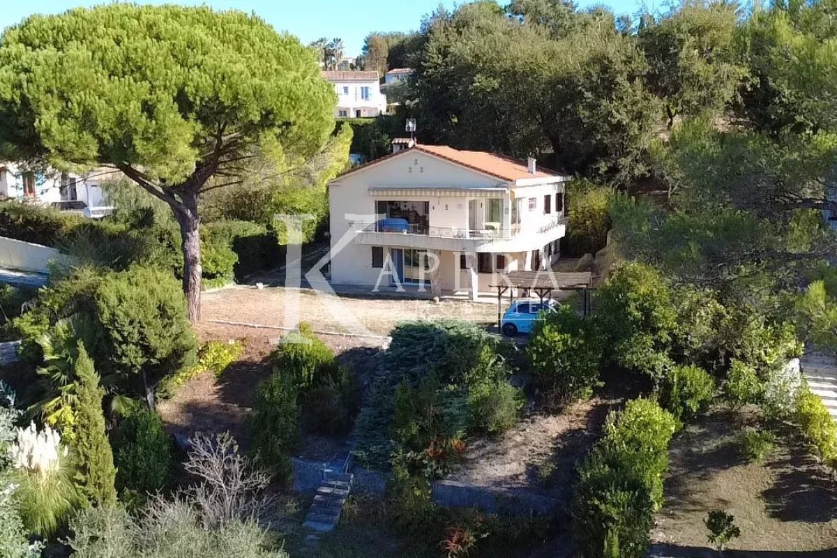 VENTE MAISON 215M2 + dépendance - PISCINABLE + COS Dispo - CALME ABSOLU - CAMPONS