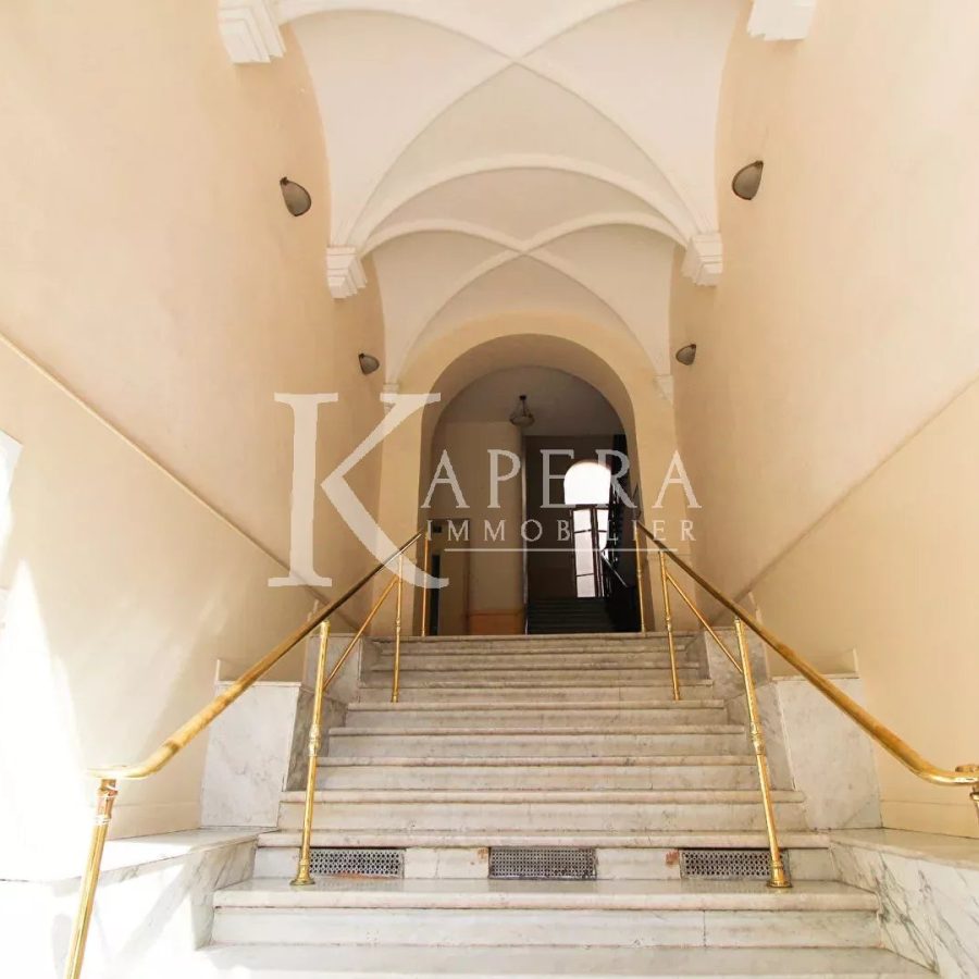 VENTE 4P 140m² - NICE CENTRE VILLE - TERRASSE - PARKING