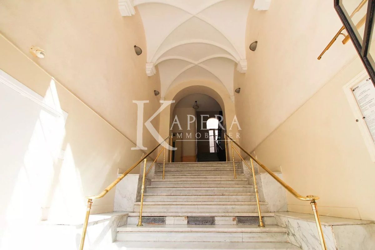 VENTE 4P 140m² - NICE CENTRE VILLE - TERRASSE - PARKING