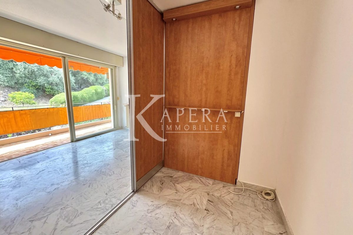 VENTE GRAND F1 36 M² - ROQUEBRUNE-CAP-MARTIN / 2ÈME HAMEAU - TERRASSE - DERNIER ETAGE AVEC TERRASSE