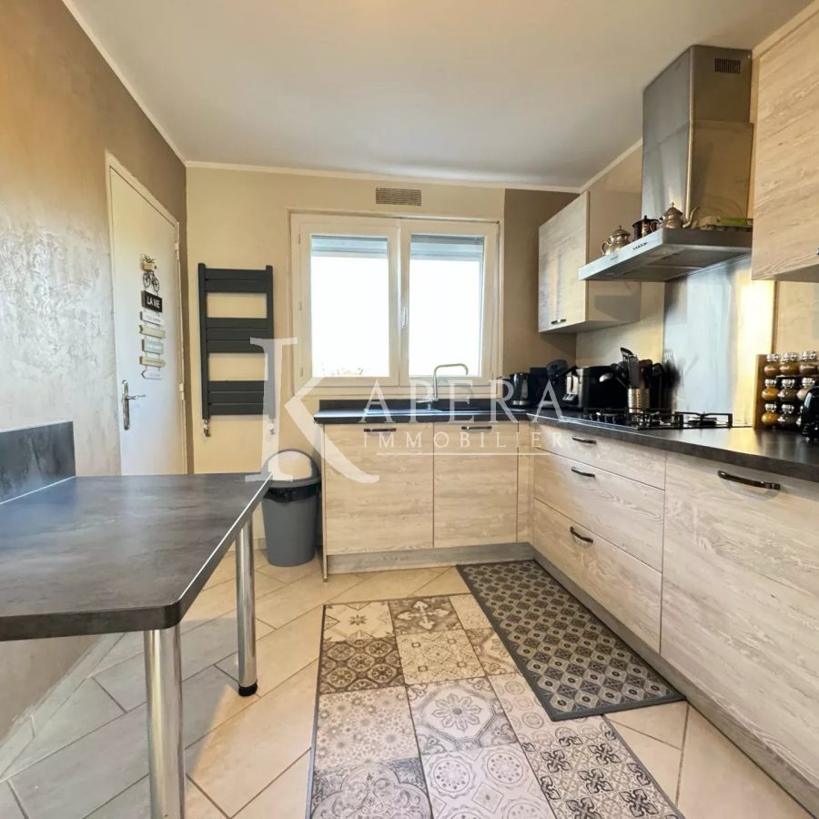 LOCATION 3P MEUBLE 67M² - ANTIBES - TERRASSE - PARKING