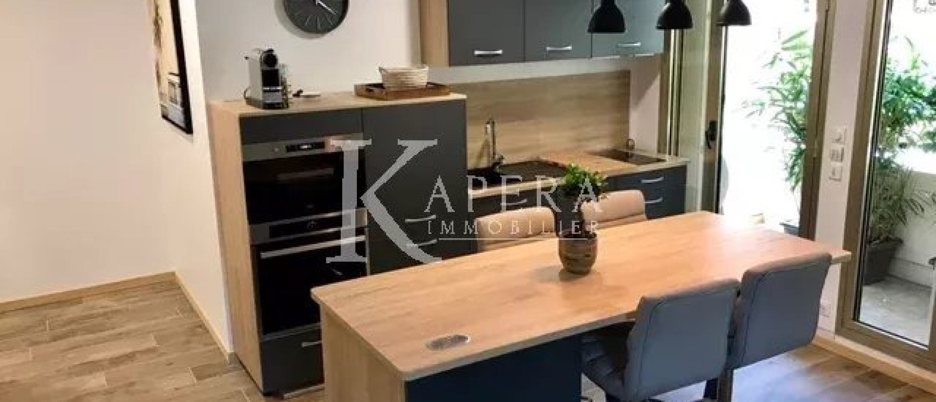 LOCATION 2P 45M2 - CANNES  CENTRE