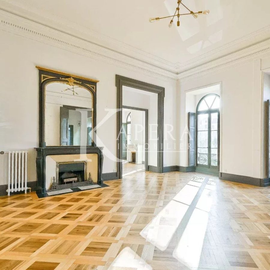 VENTE 4P 167M2 - NICE CARABACEL - PALAIS BOURGEOIS