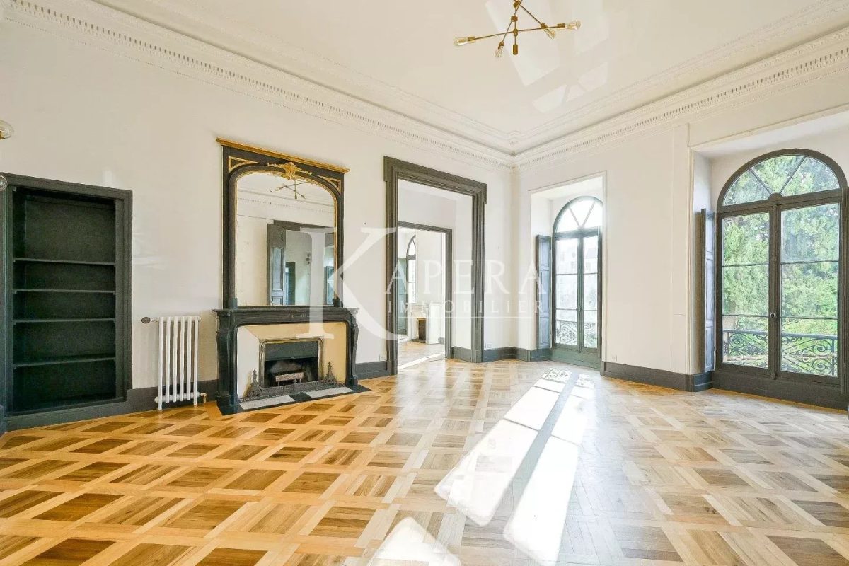 VENTE 4P 167M2 - NICE CARABACEL - PALAIS BOURGEOIS