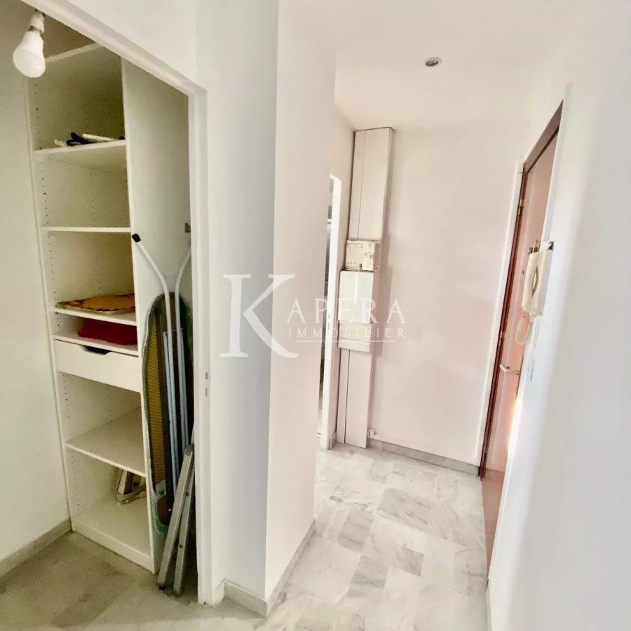 VENTE 2P 31M2 - VILLENEUVE-LOUBET/FERRAYONNES - REZ DE JARDIN - PARKING