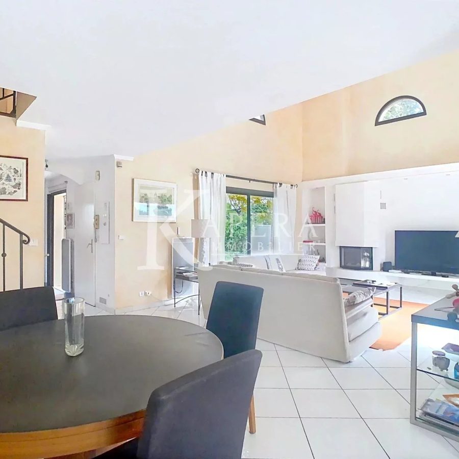 EN VENTE MAISON 5P 105M2 - DOMAINE LES HAUTS DE VAUGRENIER