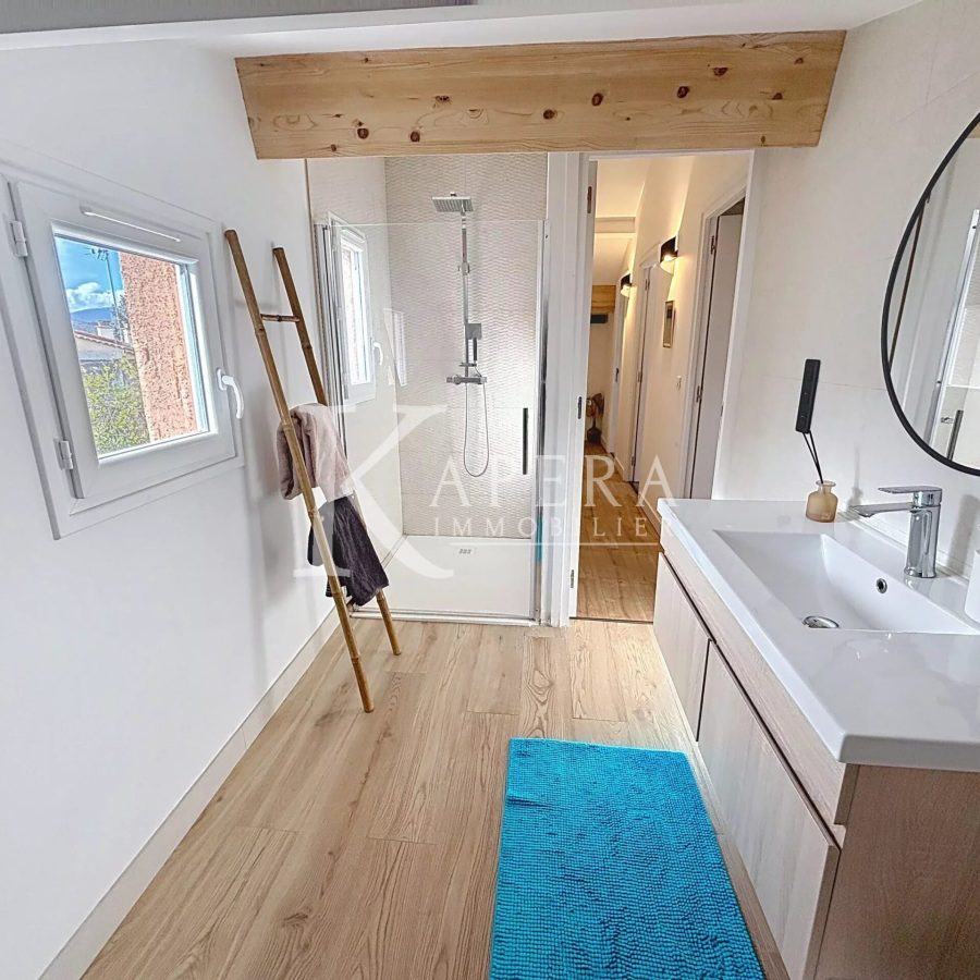 VENTE MAISON INDIVIDUELLE 150M2 - CAGNES SUR MER - CONFORT - STATIONNEMENTS