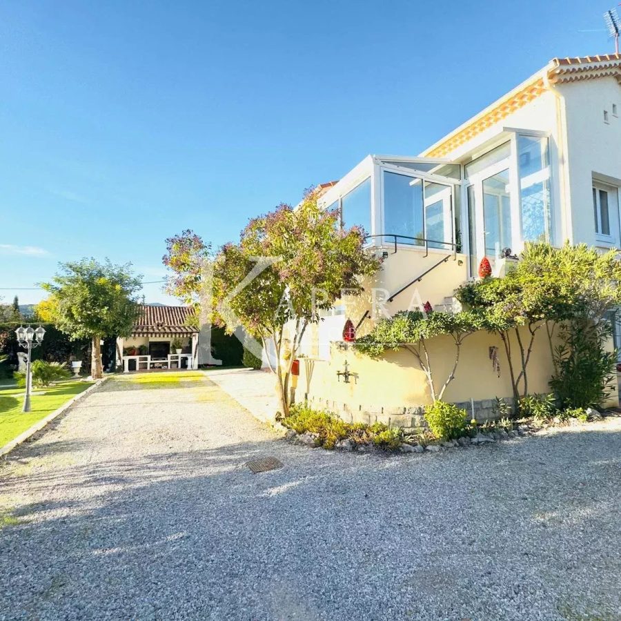 VENTE MAISON 181M2 - DRAGUIGNAN - PISCINE