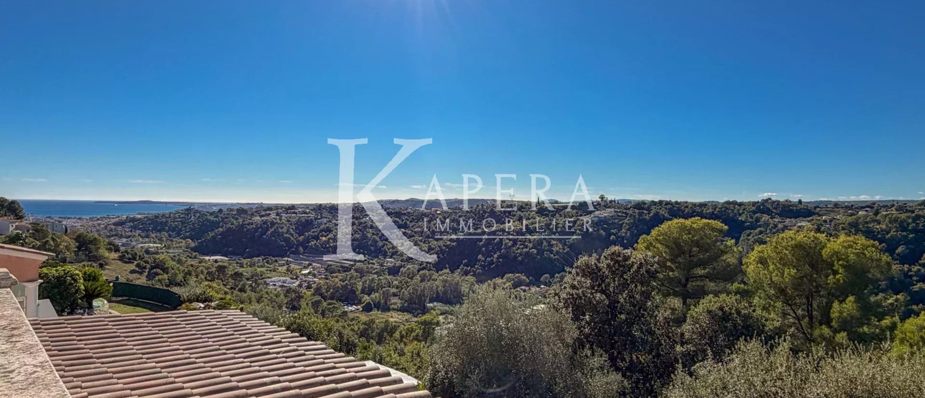 VENTE MAISON 8P 233M2 - CAGNES SUR MER/LES COLLETTES - PISCINE