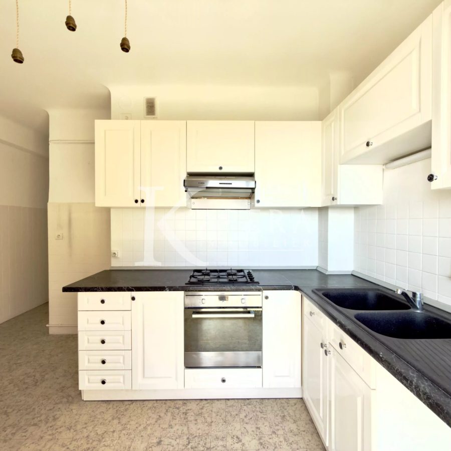 VENTE 3P - NICE MONT BORON- VUE MER - GARAGE - CAVE