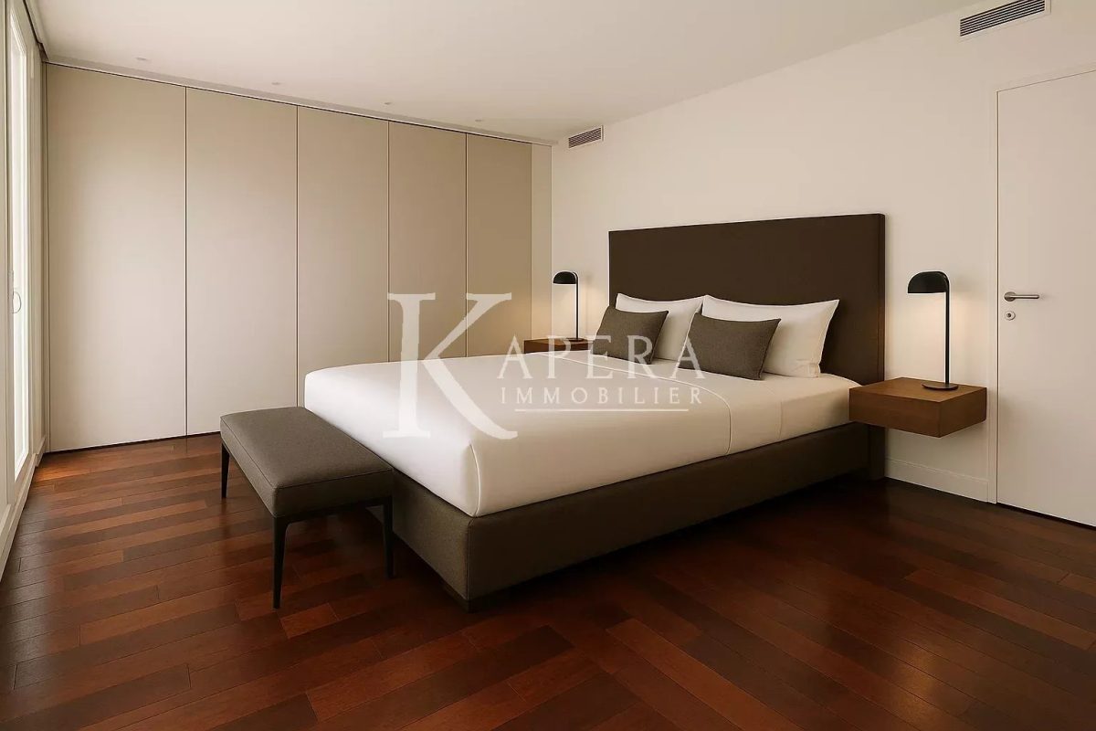 VENTE 4P 140m² - NICE CENTRE VILLE - TERRASSE - PARKING