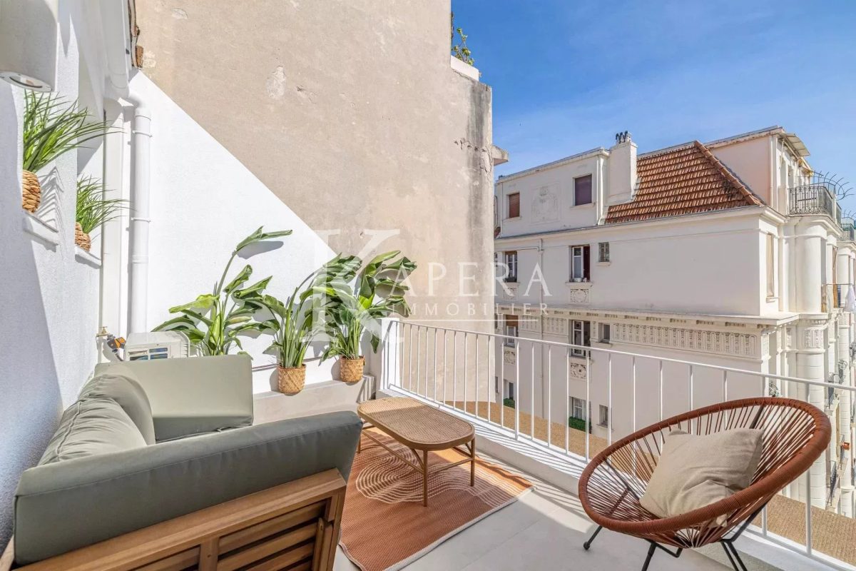 VENTE 2P 35M2 - NICE DUBOUCHAGE - TERRASSE