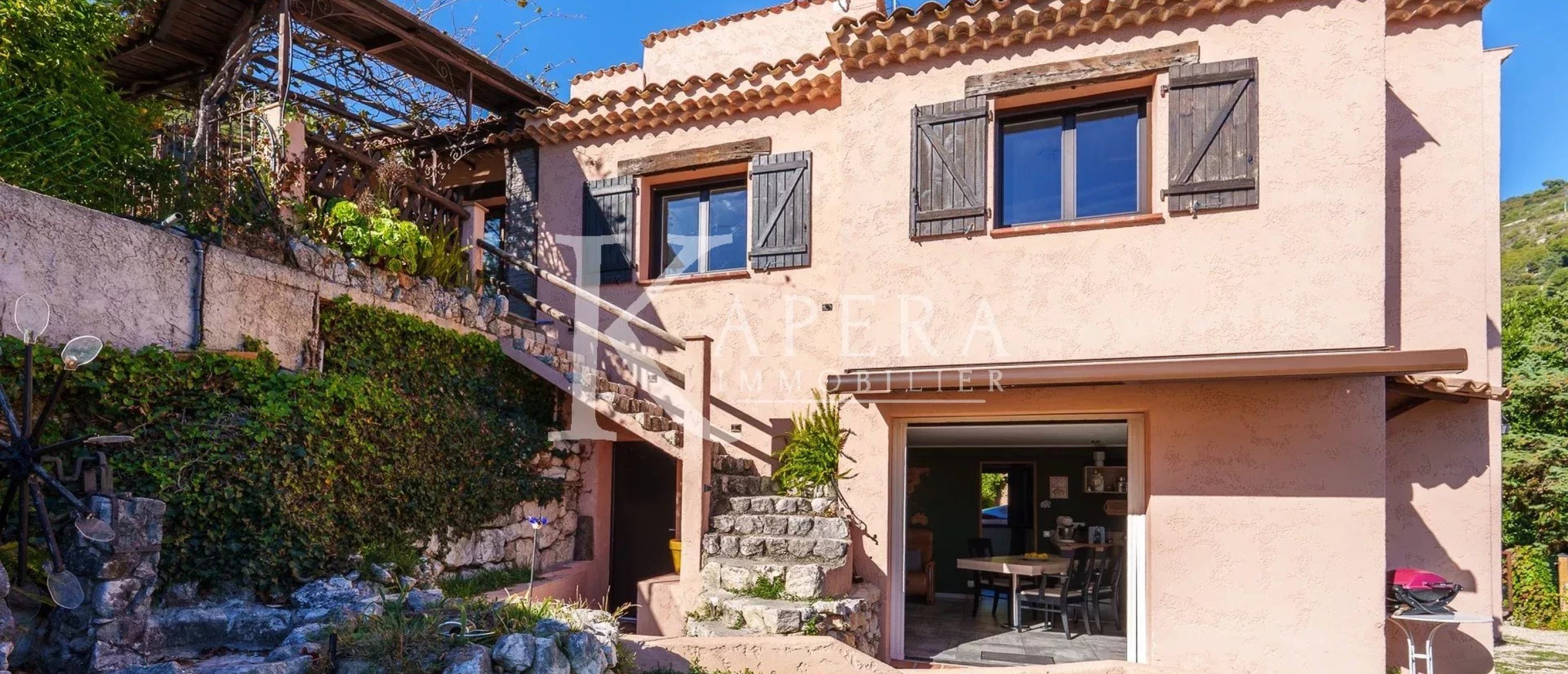 VENTE MAISON 9P 295M2 - FALICON - TERRAIN PISCINABLE