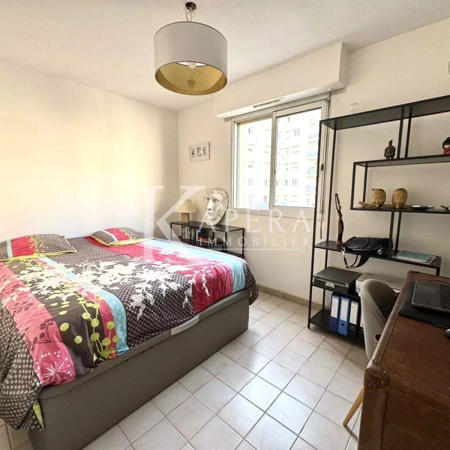 VENTE 3P 58M2 - NICE MADELEINE - PARKING - TERRASSE - CAVE