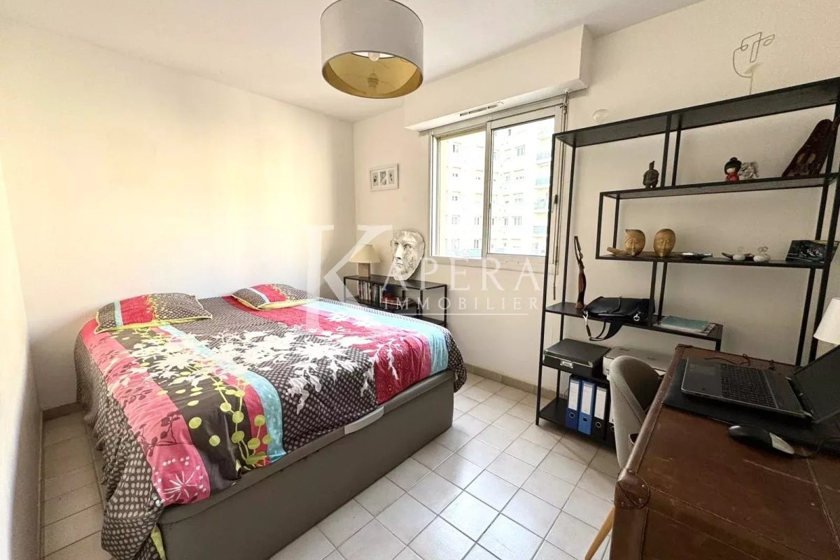 VENTE 3P 58M2 - NICE MADELEINE - PARKING - TERRASSE - CAVE