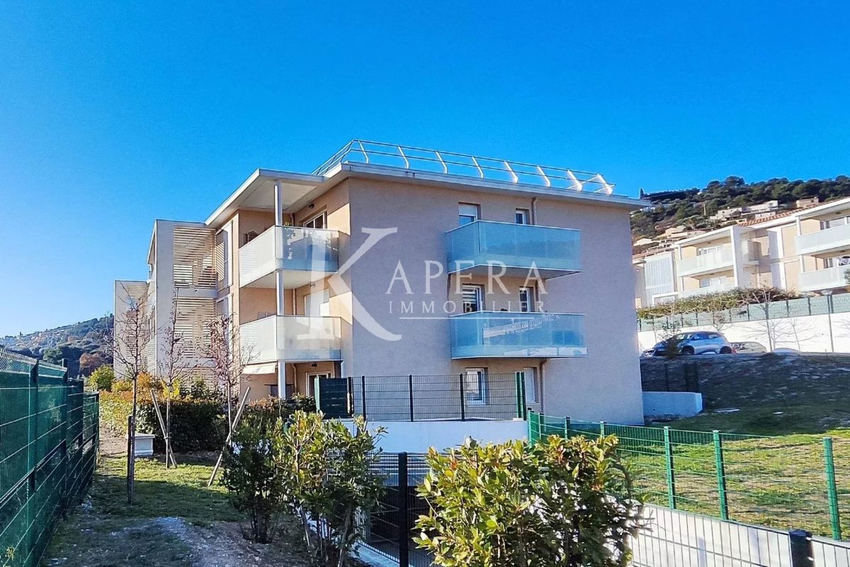 VENTE 3P 55M2 - SAINT LAURENT DU VAR - TERRASSE - GARAGE