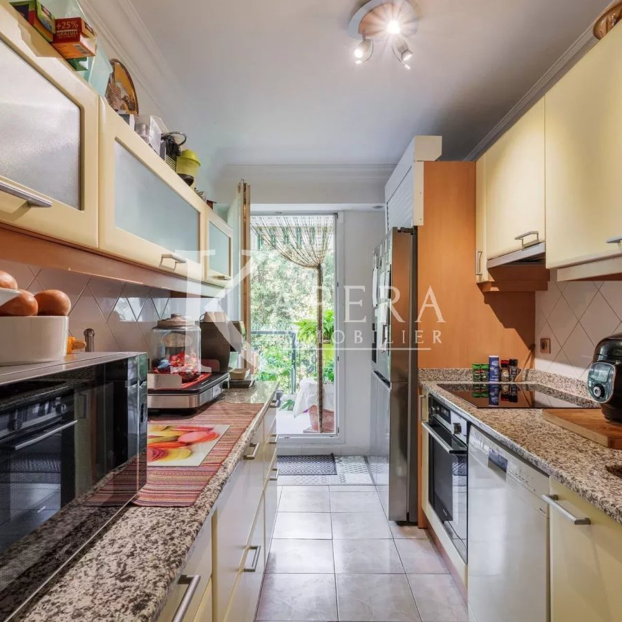 VENTE 3P 70M2 - SAINT LAURENT DU VAR/RASCAS - TERRASSE - GARAGE