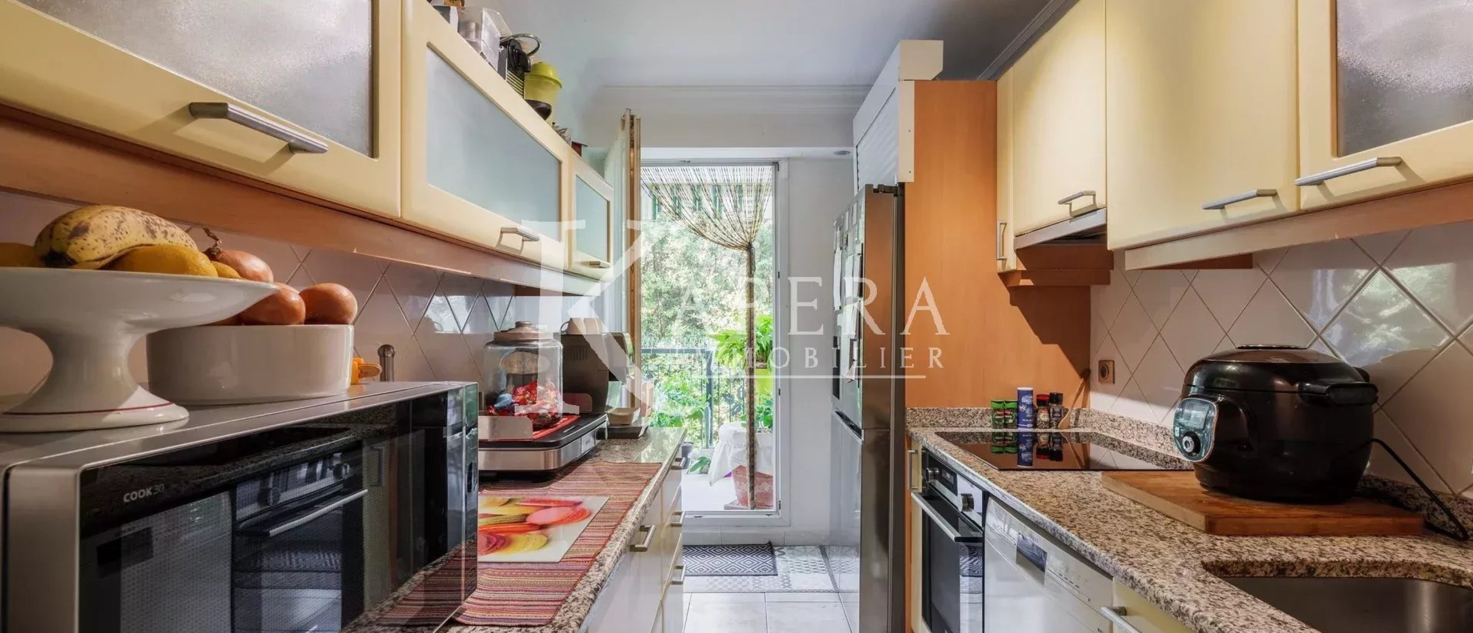 VENTE 3P 70M2 - SAINT LAURENT DU VAR/RASCAS - TERRASSE - GARAGE