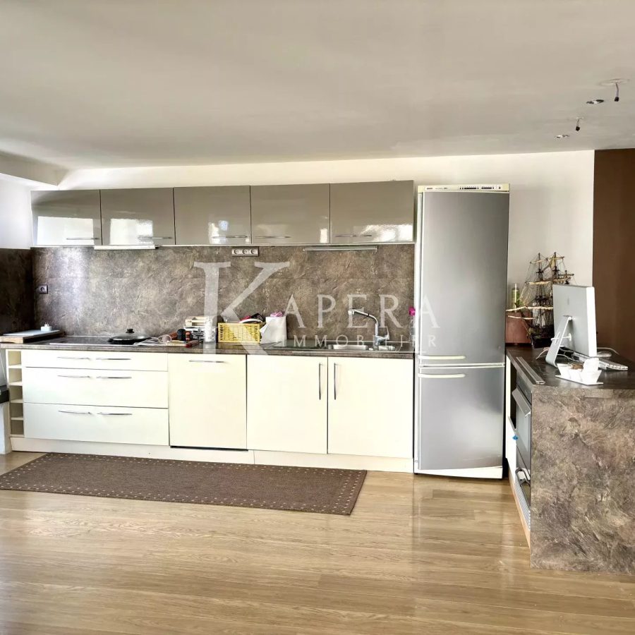 VENTE MURS PROFESSIONNELS - APPARTEMENT - LE CANNET