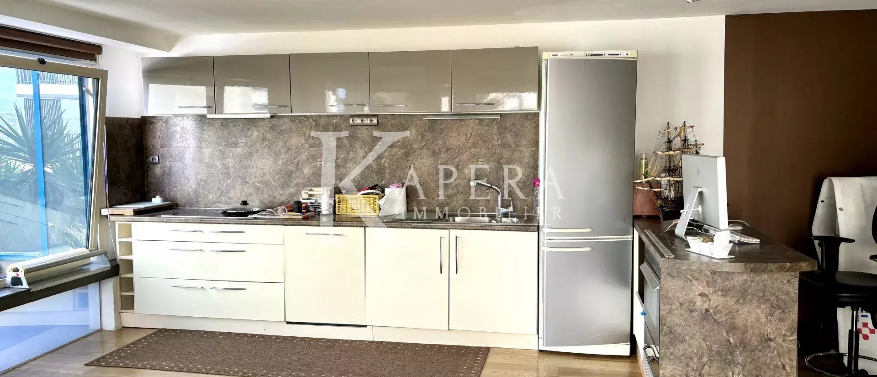 VENTE MURS PROFESSIONNELS - APPARTEMENT - LE CANNET