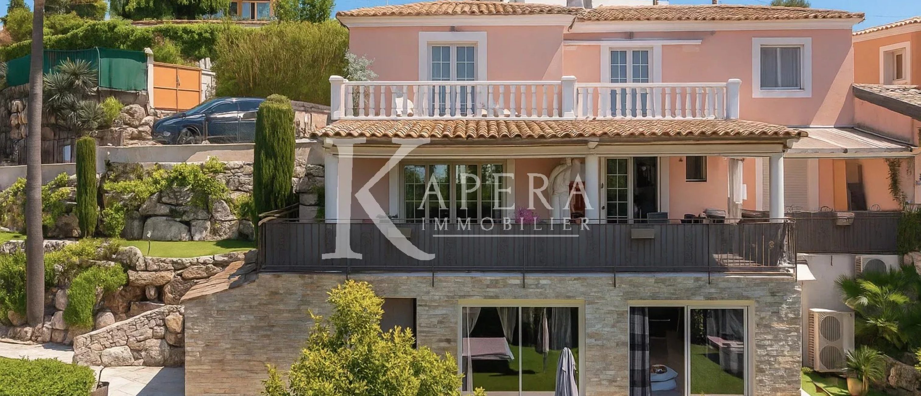 VENTE MAISON 8P 233M2 - CAGNES SUR MER/LES COLLETTES - PISCINE