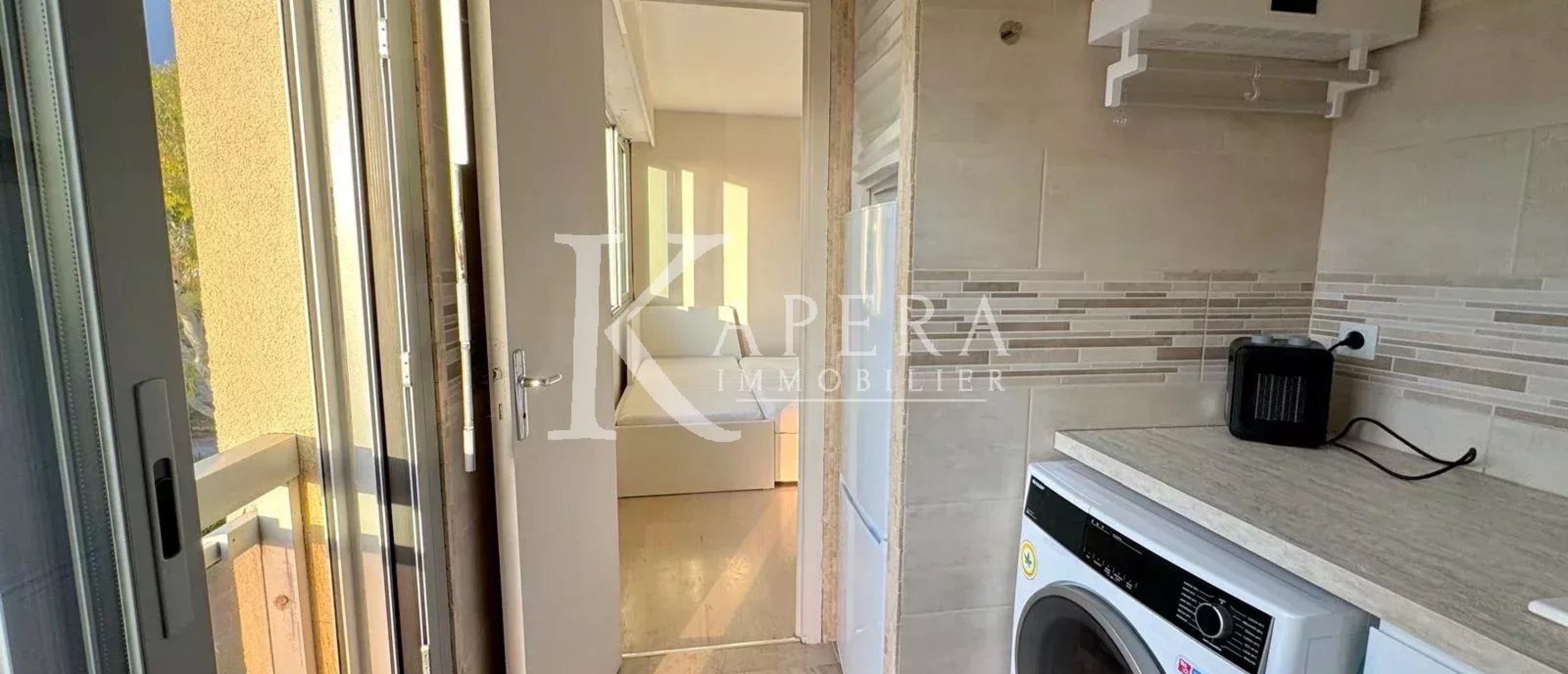 LOCATION STUDIO MEUBLE 20M2 - NICE CORNICHE FLEURIE  - CALME - DERNIER ETAGE