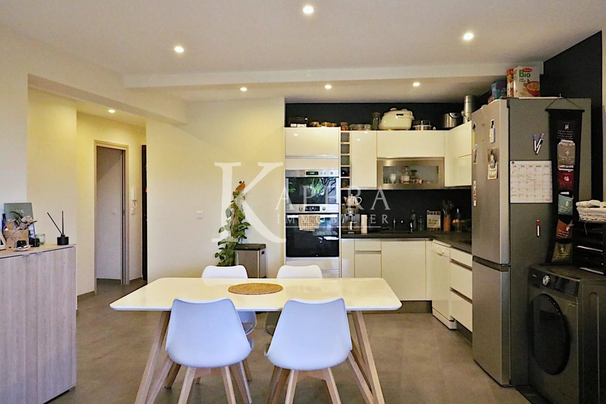 VENTE 2P 45M2 - SAINT LAURENT DU VAR CENTRE - REZ DE JARDIN