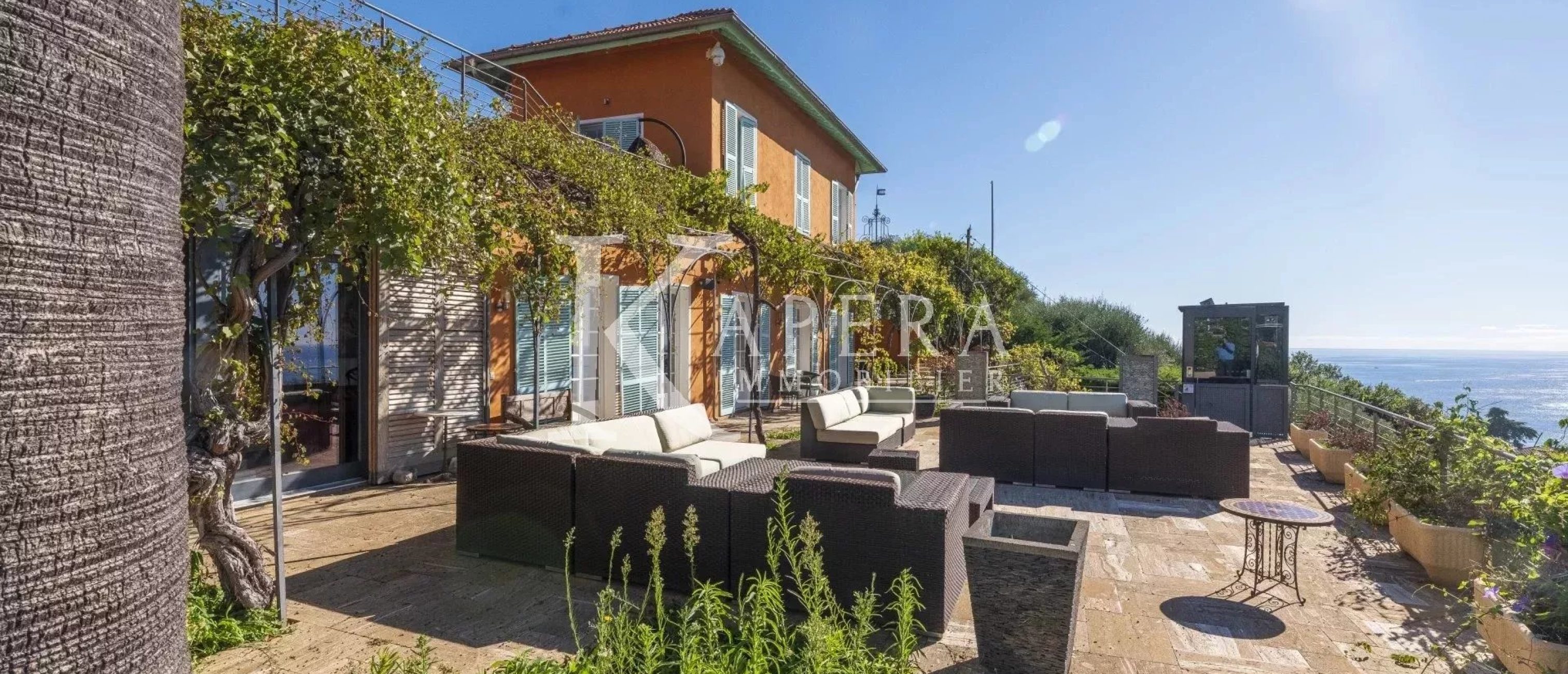 VENTE VILLA 7P 335M² - MENTON - VUE PANORAMIQUE MER ET MONTAGNES