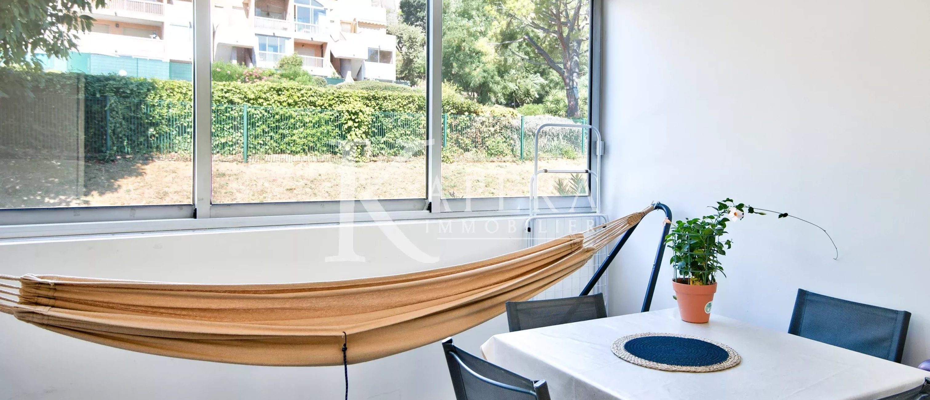 VENTE 2P 32M2 - SAINT LAURENT DU VAR -  NEUF - GARAGE