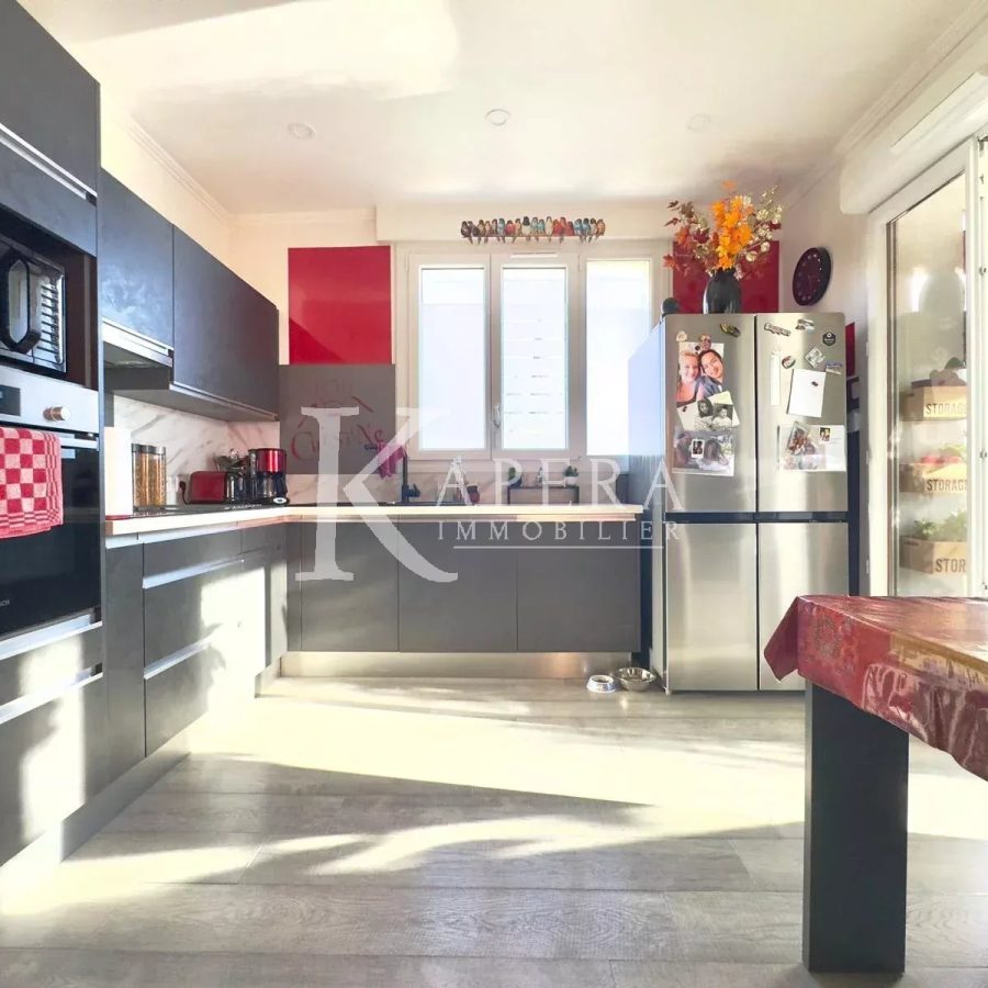 VENTE MAISON 181M2 - DRAGUIGNAN - PISCINE