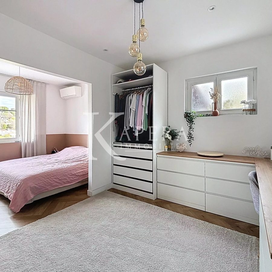 VENTE MAISON INDIVIDUELLE 150M2 - CAGNES SUR MER - CONFORT - STATIONNEMENTS