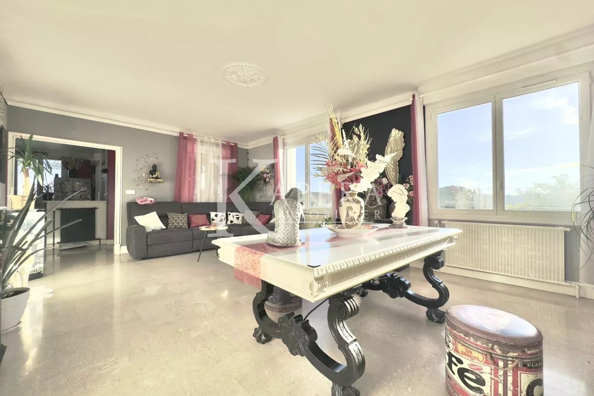 VENTE MAISON 181M2 - DRAGUIGNAN - PISCINE