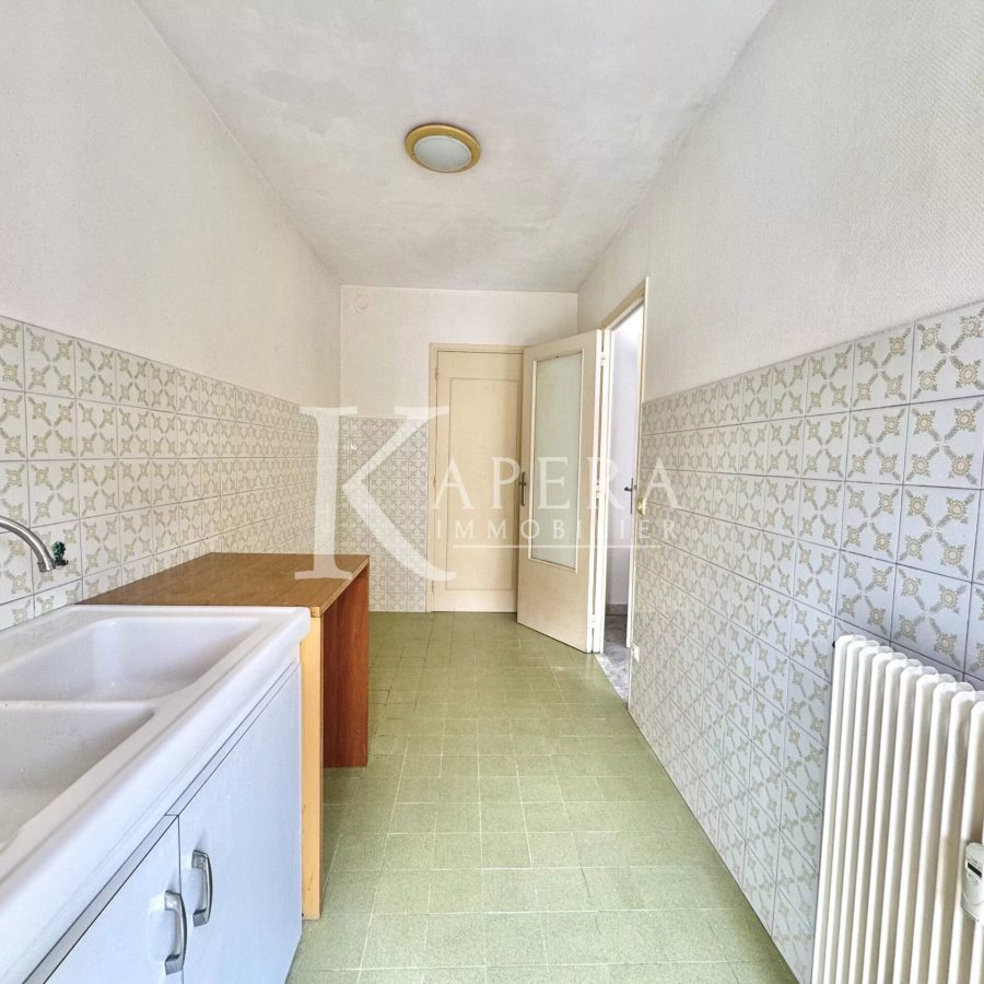 VENTE GRAND F1 36 M² - ROQUEBRUNE-CAP-MARTIN / 2ÈME HAMEAU - TERRASSE - DERNIER ETAGE AVEC TERRASSE