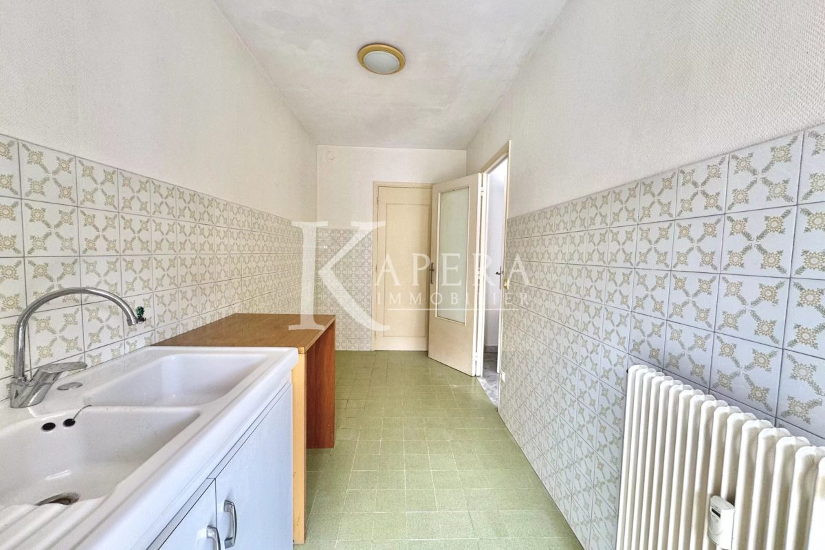 VENTE GRAND F1 36 M² - ROQUEBRUNE-CAP-MARTIN / 2ÈME HAMEAU - TERRASSE - DERNIER ETAGE AVEC TERRASSE