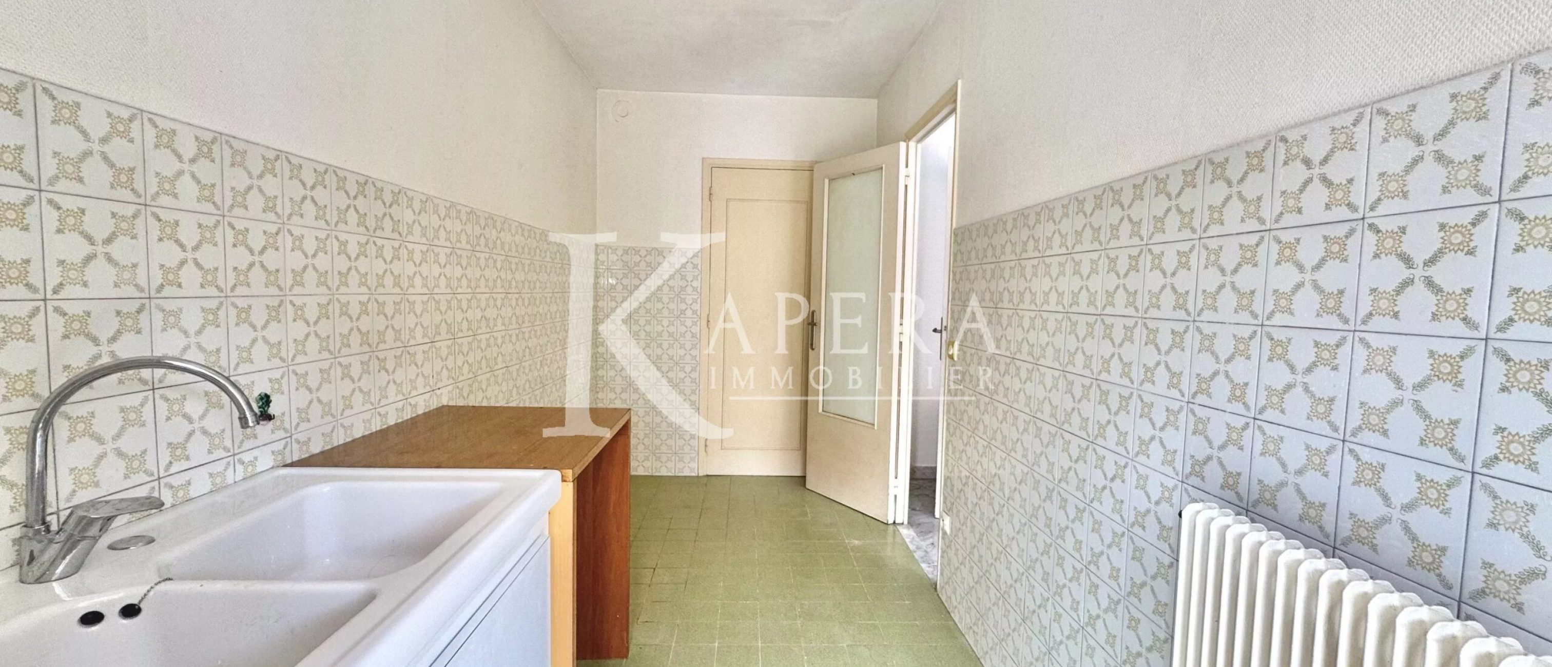 VENTE GRAND F1 36 M² - ROQUEBRUNE-CAP-MARTIN / 2ÈME HAMEAU - TERRASSE - DERNIER ETAGE AVEC TERRASSE