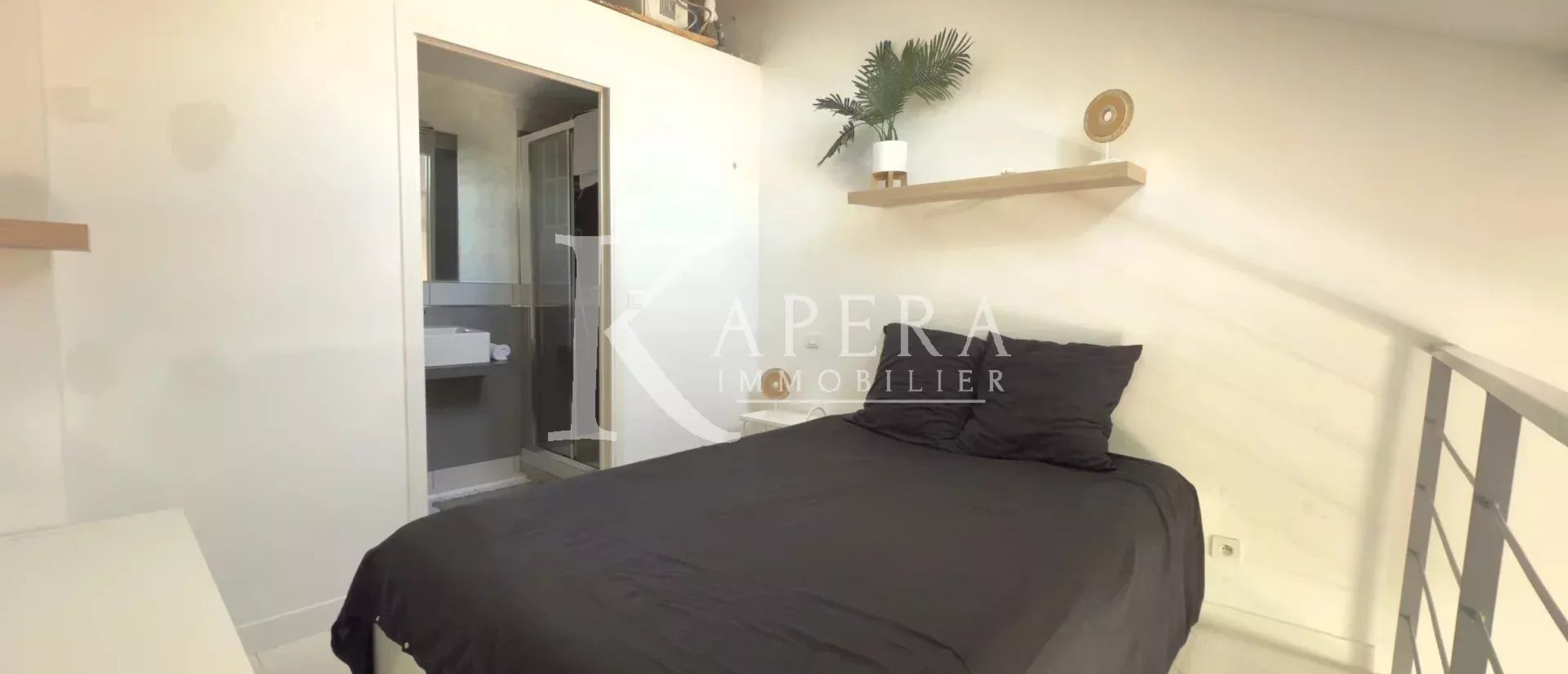 LOCATION DUPLEX MEUBLÉ - PLACE GARIBALDI
